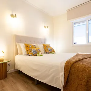 https://beachome-5.hotels-lisbon-portugal.com
